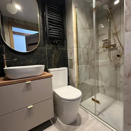 Rooms4less
