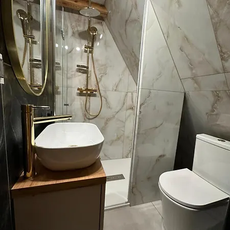 Rooms4less * Gdaňsk
