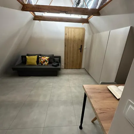 Rooms4less * Gdaňsk
